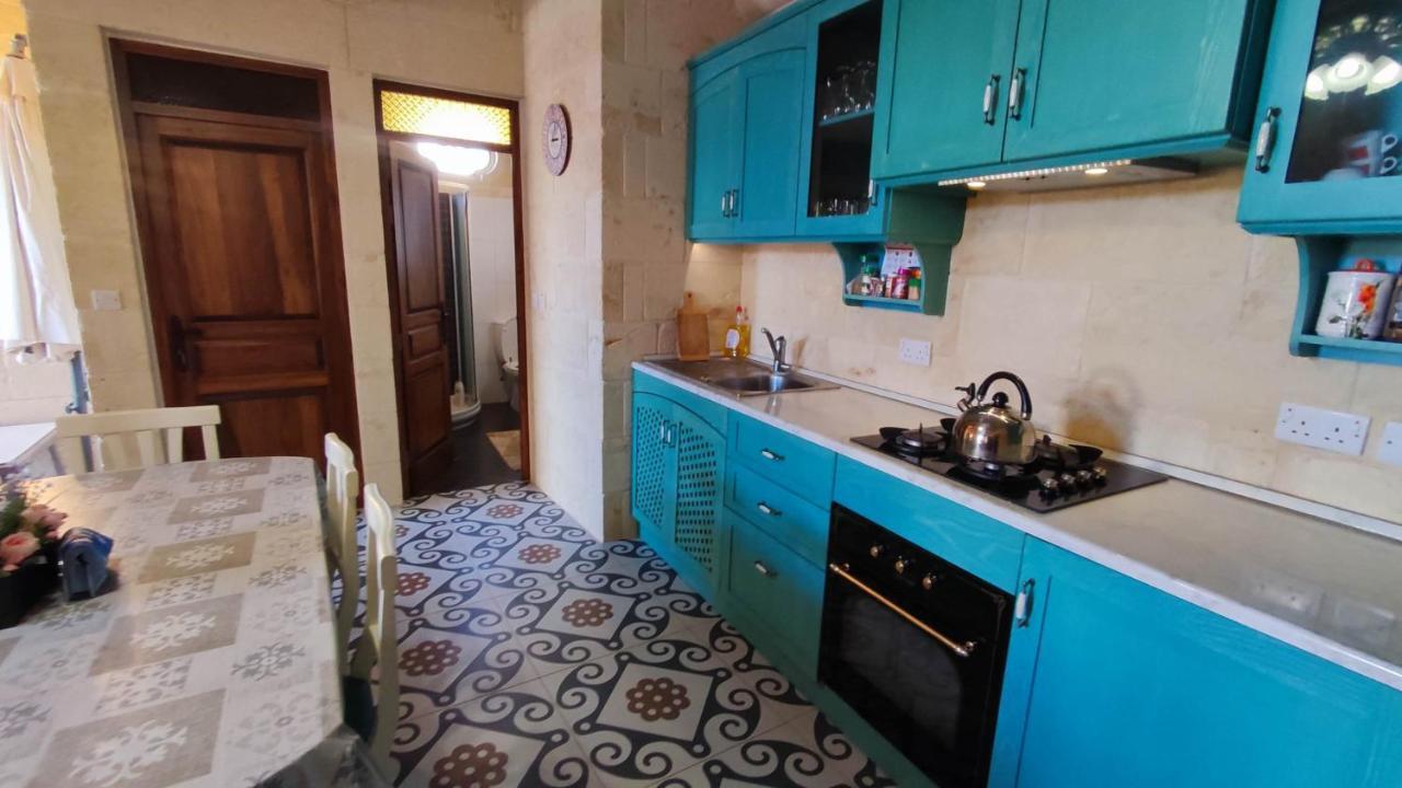 Qala Bed&Breakfast With Swimming Pool - Il-Wenniessa Kültér fotó