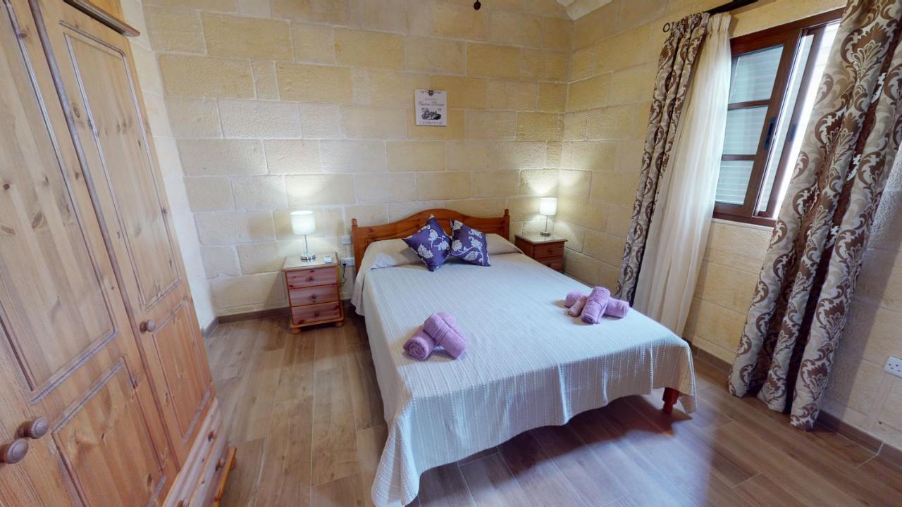 Qala Bed&Breakfast With Swimming Pool - Il-Wenniessa Kültér fotó