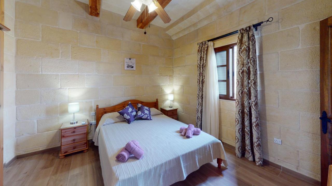 Qala Bed&Breakfast With Swimming Pool - Il-Wenniessa Kültér fotó