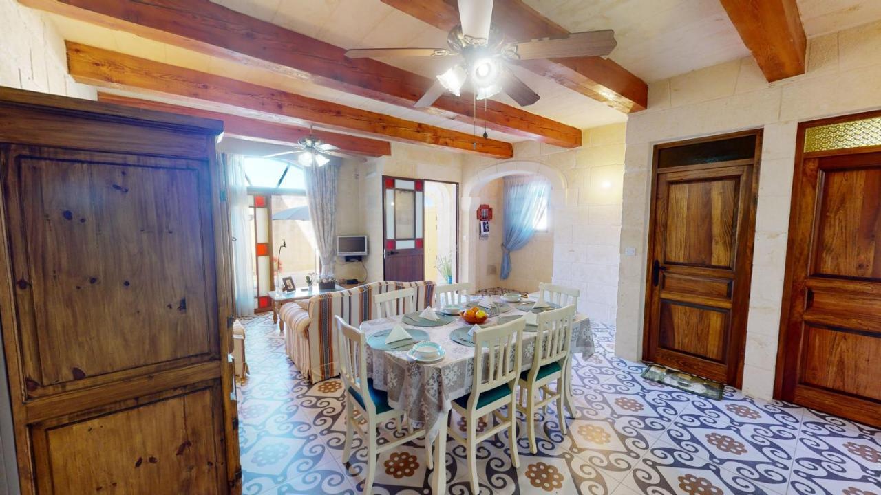 Qala Bed&Breakfast With Swimming Pool - Il-Wenniessa Kültér fotó