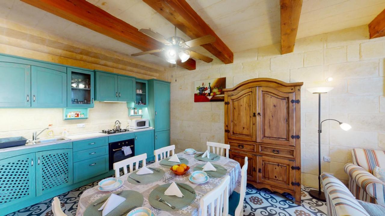 Qala Bed&Breakfast With Swimming Pool - Il-Wenniessa Kültér fotó